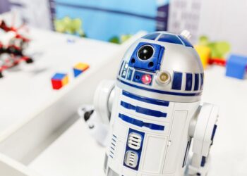 The Robotic Revolution Grows in Our Everyday Life